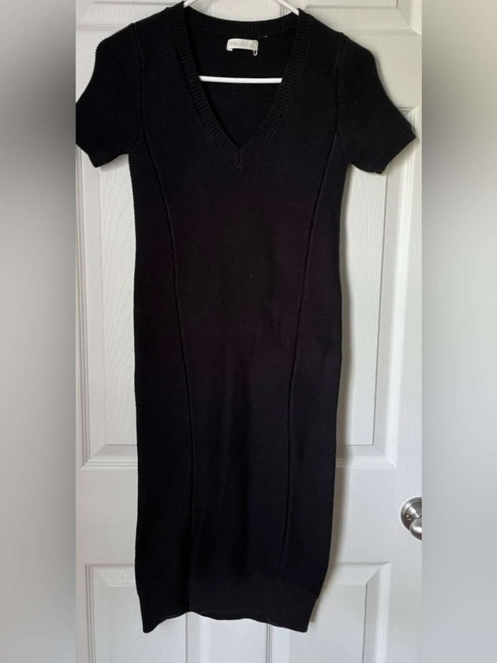 Martin + Osa Slim Fitting V-Neck Black Midi Knit Dress size xs